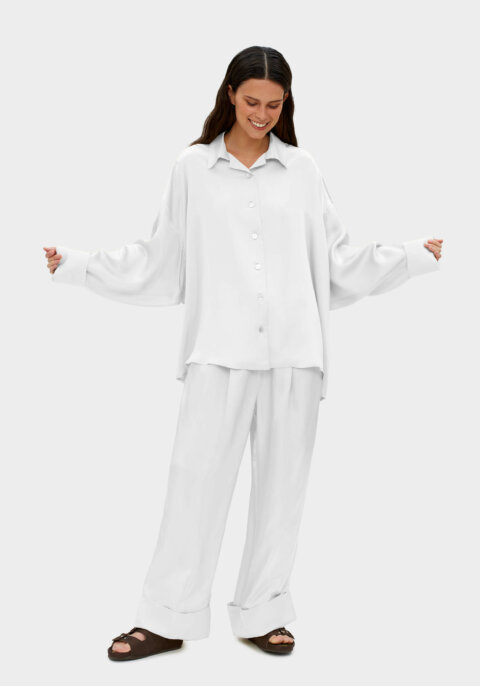 Sizeless Pajamas Set with Pants in Pearl White