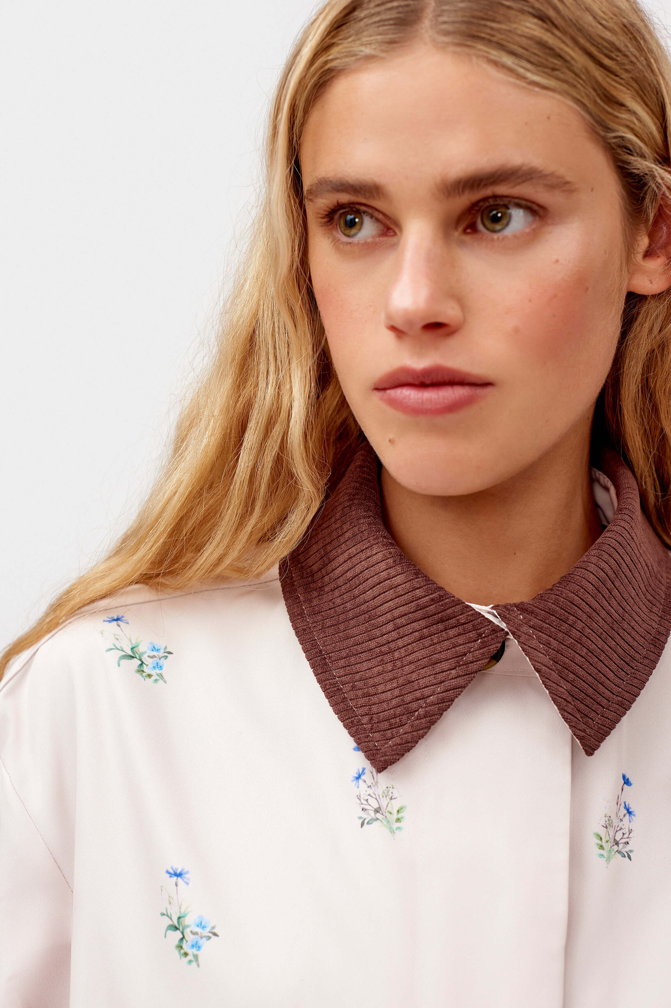 Long beige trench coat Women's trench with flower print