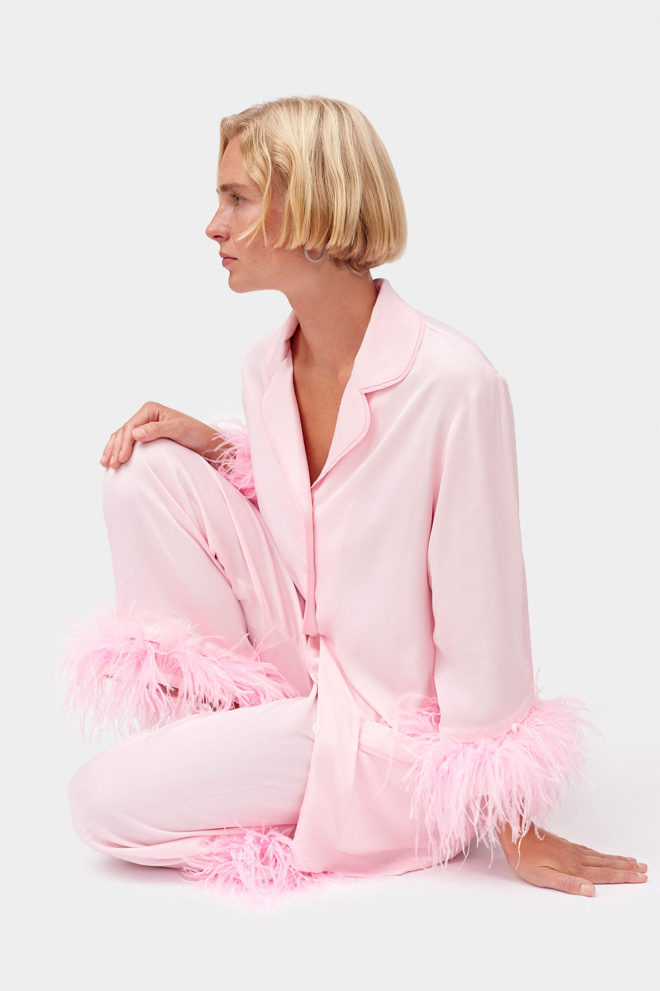 Party Pajama Set with Detachable Feathers in Light Pink